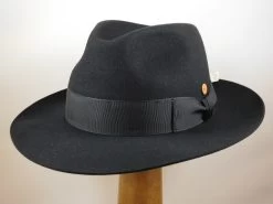 Mayser Fedora Atos Zwart