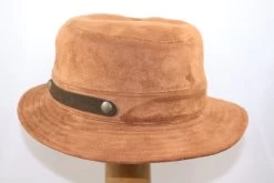 Portaluri Vissershoed Suedine Cognac