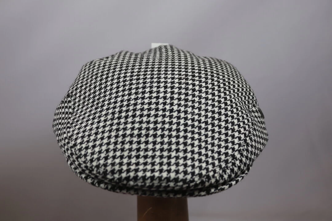 City Sport Klassieke Pet Scheerwol PDP Zwart Wit 3 City Sport Klassieke Pet Scheerwol PDP Zwart Wit