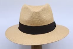 Vintimilla Fedora Panama Camel -Hoeden Winkel 1906062114
