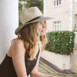 360five Everyday Summer Fedora Gemma Ivory And Black 7 360five Everyday Summer Fedora Gemma Ivory And Black -Hoeden Winkel 1970069286