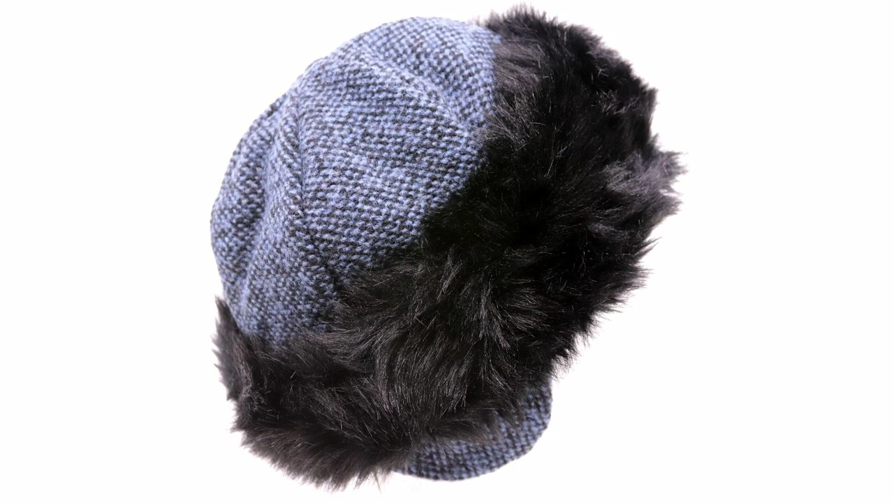 Panizza Cloche Faux Fur Met Oorflappen Blauw En Zwart 4 Panizza Cloche Faux Fur Met Oorflappen Blauw En Zwart - Afbeelding 2